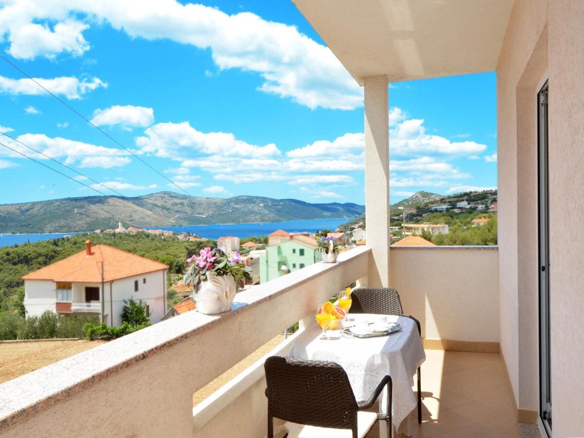 Apartments Zarkovic Trogir Luaran gambar